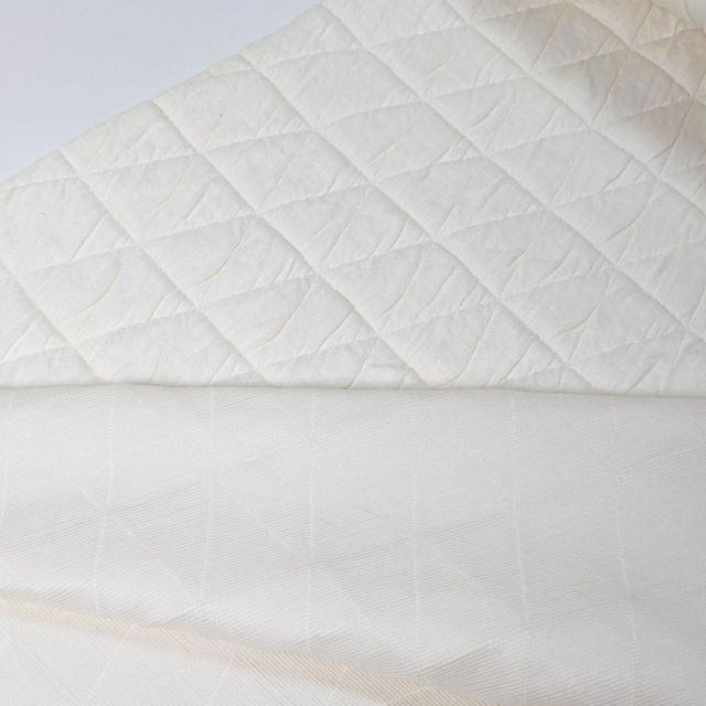 Triangle Quilted Knit - Doubleface - Cream White Col. 51